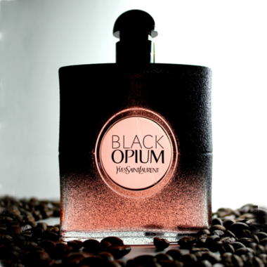Žhavá novinka 2017: Black Opium Floral Shock